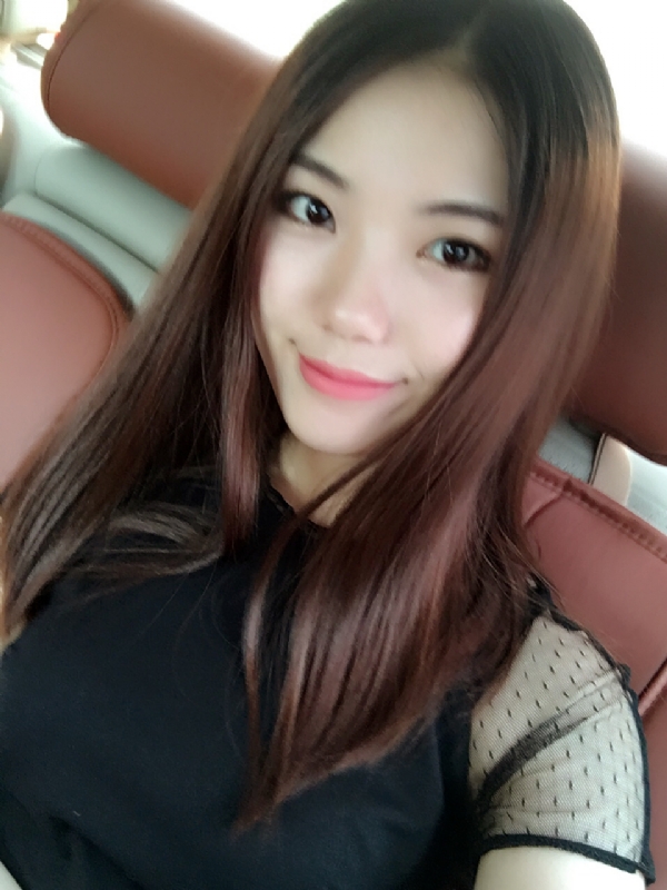 盛开的花朵的第二张照片--荆州相亲服务中心