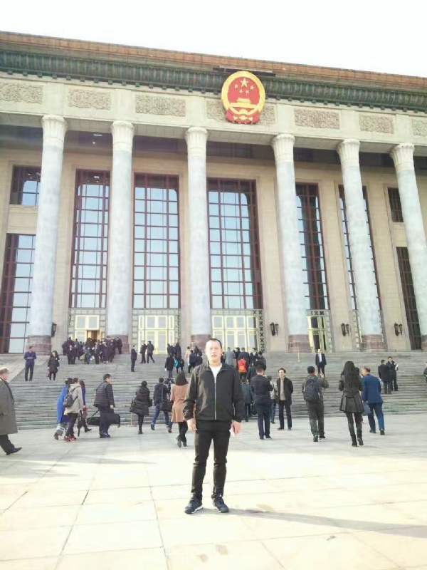 suliang的第一张照片--荆州相亲服务中心