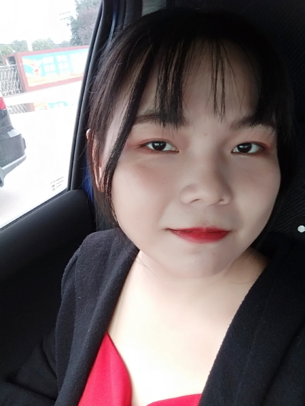 小五同学的第一张照片--荆州相亲服务中心