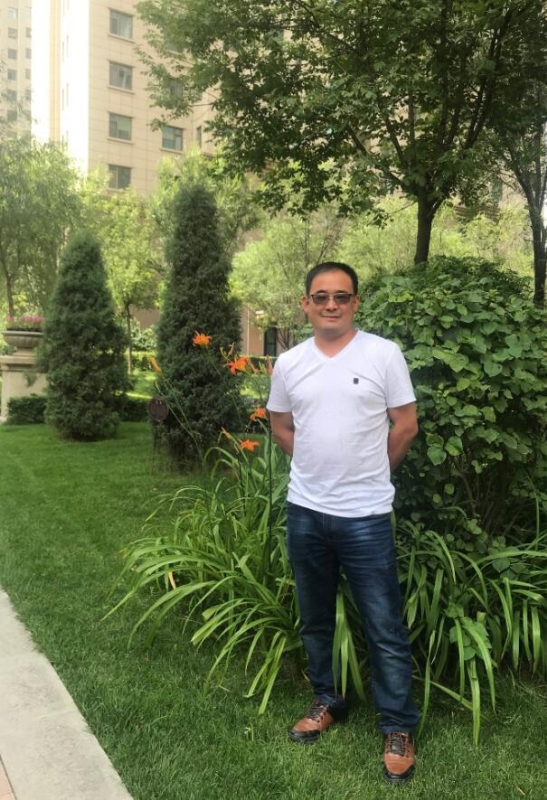 懂得以后的第一张照片--荆州相亲服务中心