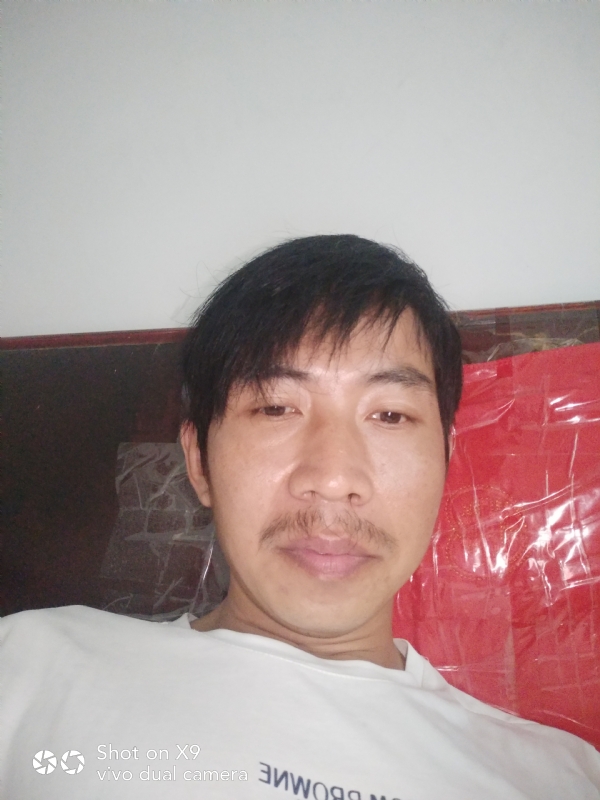 开心过着每一天的第一张照片--荆州相亲服务中心