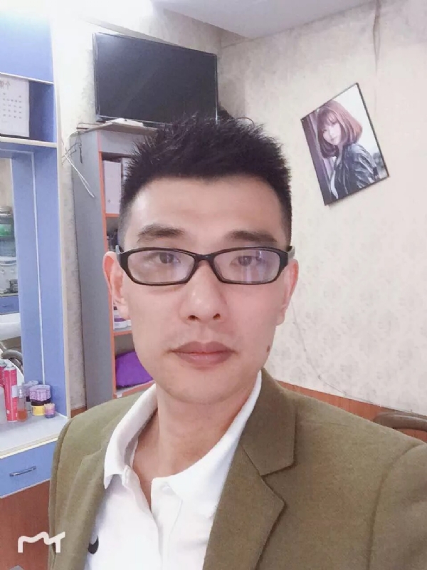 你的笨蛋的第一张照片--荆州相亲服务中心