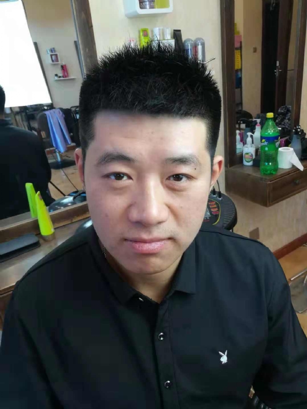 丹东风雨的第一张照片--荆州相亲服务中心