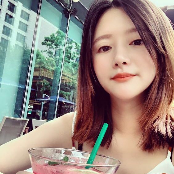 珍惜眼前人的第一张照片--荆州相亲服务中心