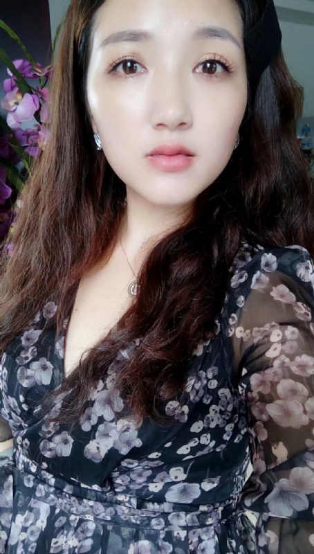 Jasmyn的第一张照片--荆州相亲服务中心