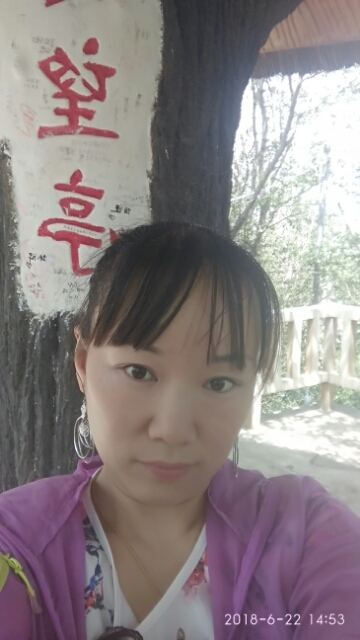 春天里的蒲谷英的第一张照片--荆州相亲服务中心