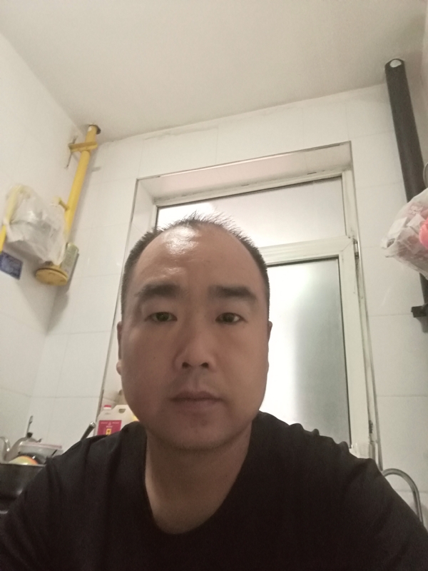 我的心很迷茫的第一张照片--荆州相亲服务中心