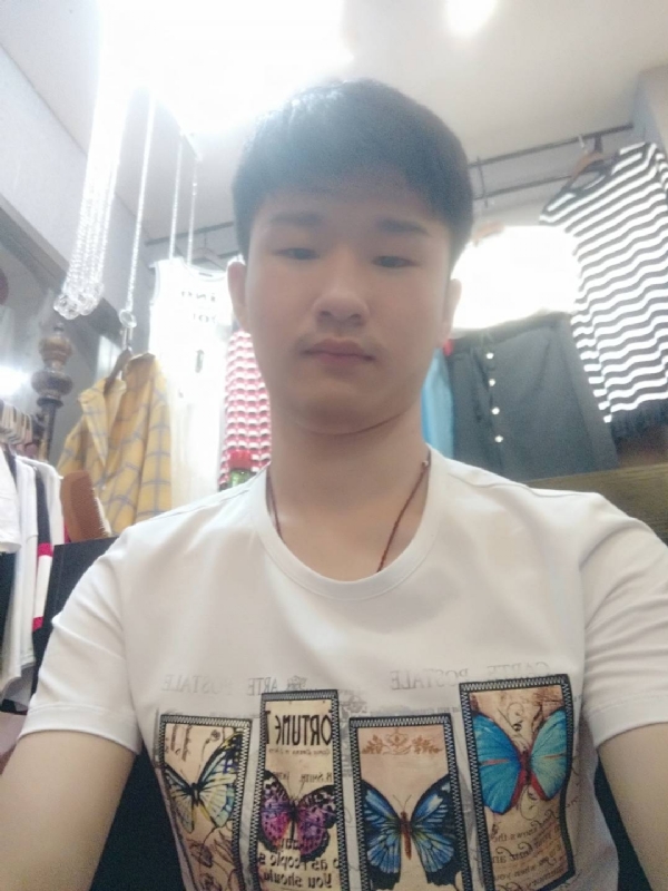 许你一世的第一张照片--荆州相亲服务中心