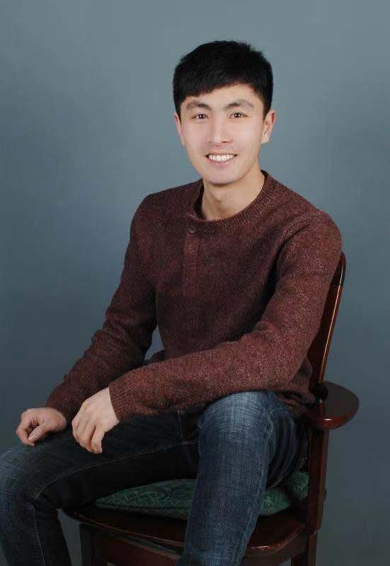 王泽的第二张照片--荆州相亲服务中心