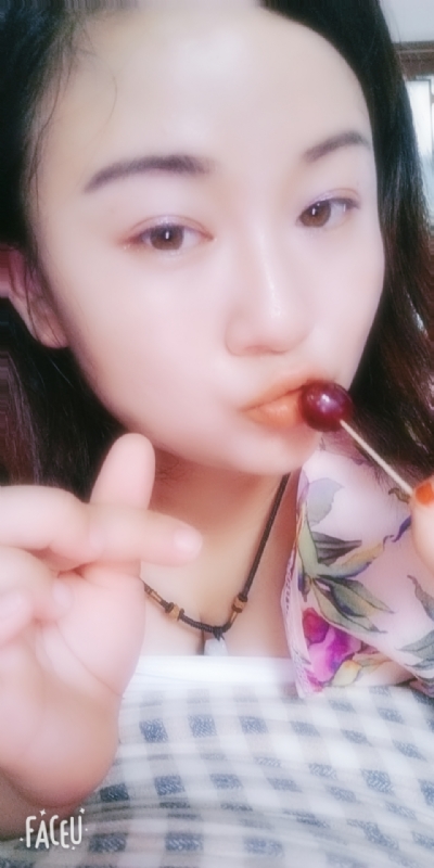 霸气璐妞的第一张照片--荆州相亲服务中心