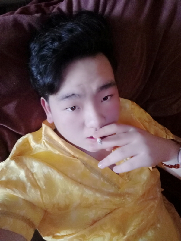 有心无力的第一张照片--荆州相亲服务中心