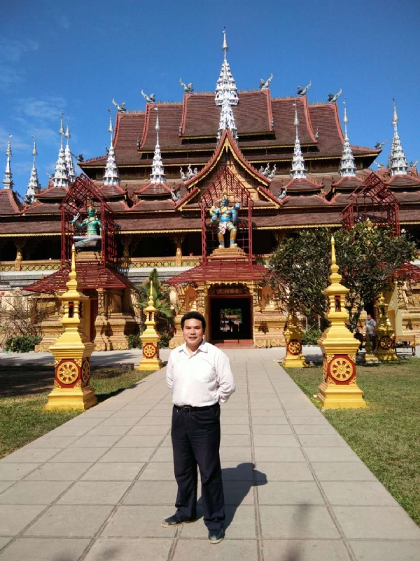 蓝熊的第一张照片--荆州相亲服务中心