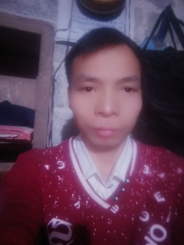 笑看人生百态的第一张照片--荆州相亲服务中心