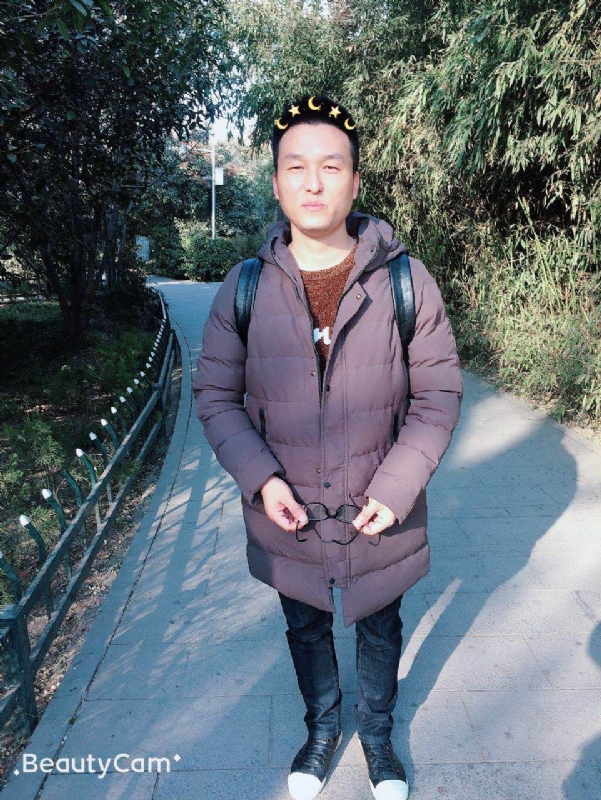 马儿的第一张照片--荆州相亲服务中心