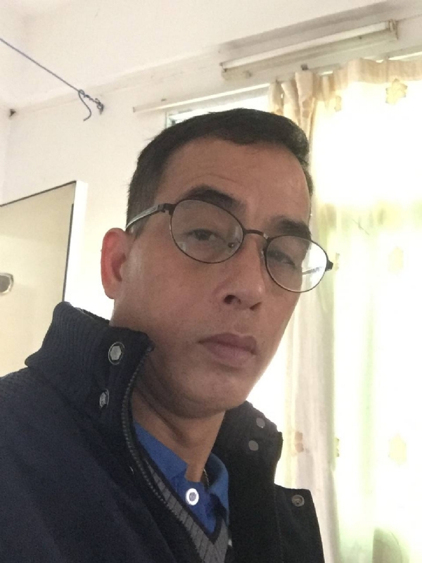 快乐人生的第一张照片--荆州相亲服务中心