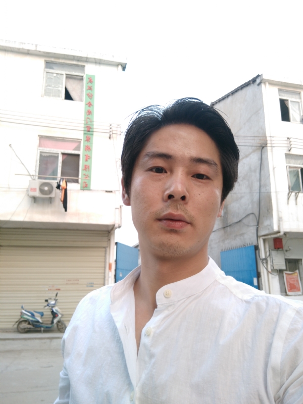 峰哥的第一张照片--荆州相亲服务中心