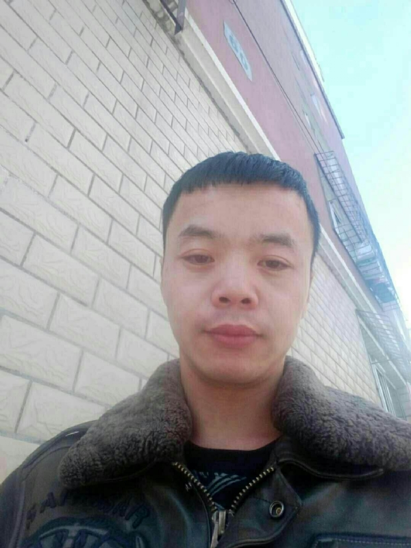 八零逅村民的第二张照片--荆州相亲服务中心