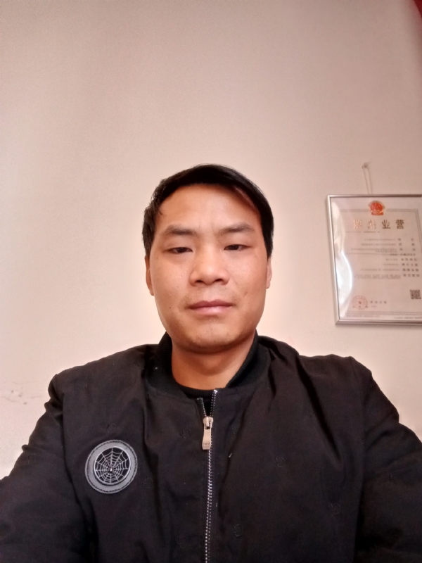 追寻爱情她在哪里的第一张照片--荆州相亲服务中心