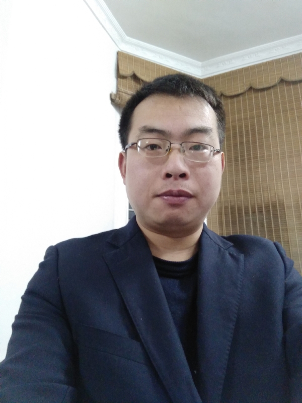 简单爱的第一张照片--荆州相亲服务中心