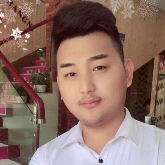 孤独的小飞象的第一张照片--荆州相亲服务中心