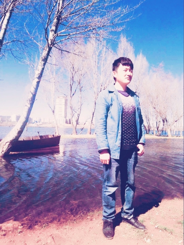 ￣往情深的第一张照片--荆州相亲服务中心