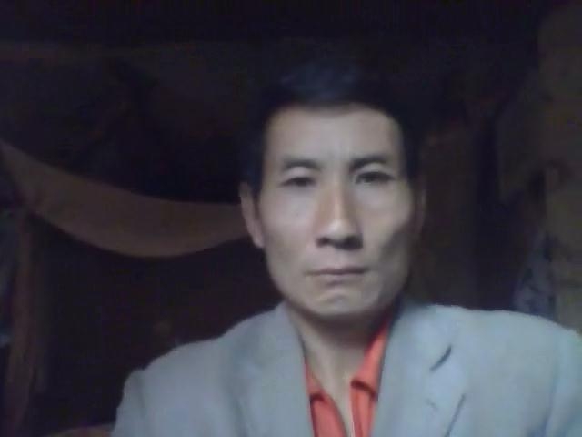 海阔天空的第一张照片--荆州相亲服务中心