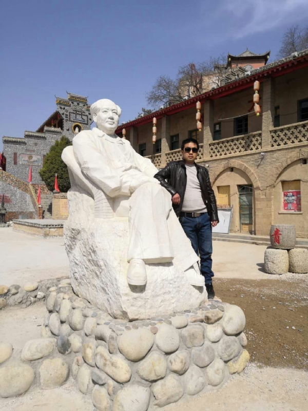 单身汉的第一张照片--荆州相亲服务中心