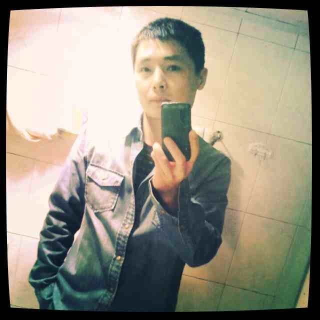 孤独的根号3的第一张照片--荆州相亲服务中心