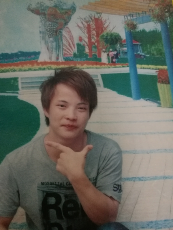 想有个家的第一张照片--荆州相亲服务中心