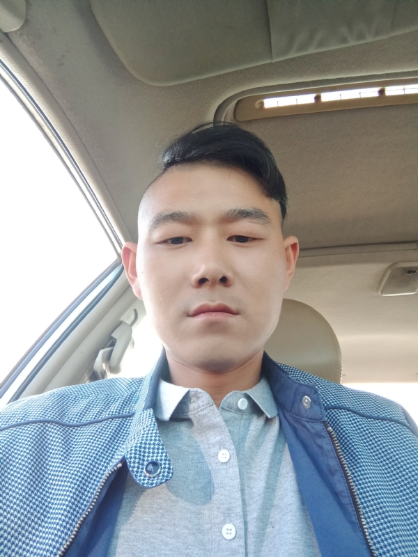 受伤的人的第一张照片--荆州相亲服务中心