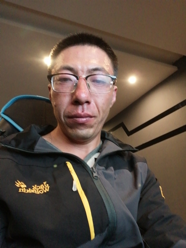 千年等你的第一张照片--荆州相亲服务中心