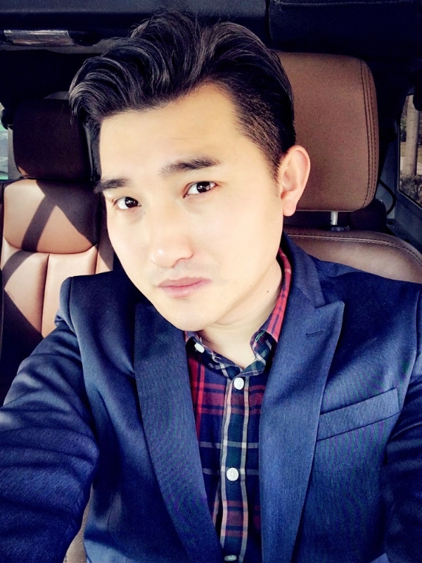 奋斗的第三张照片--荆州相亲服务中心