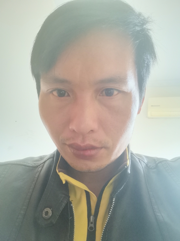 渴死的鱼的第一张照片--荆州相亲服务中心