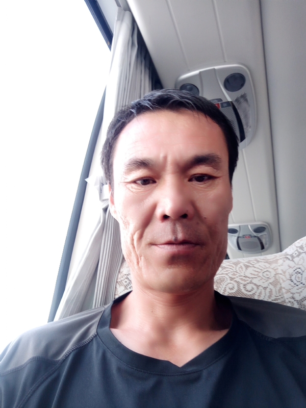 真心诚意的第一张照片--荆州相亲服务中心