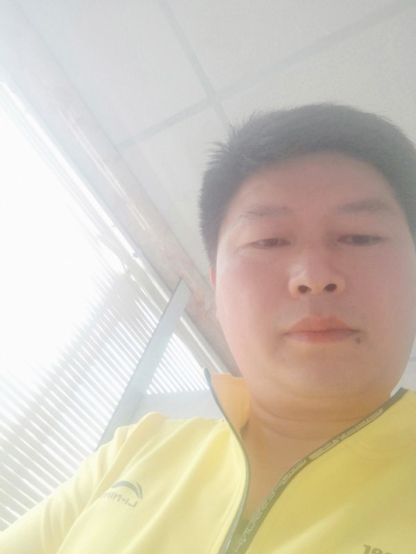 山男的第一张照片--荆州相亲服务中心