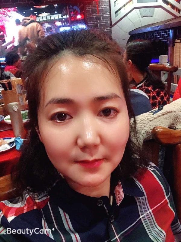 艳儿的第一张照片--荆州相亲服务中心