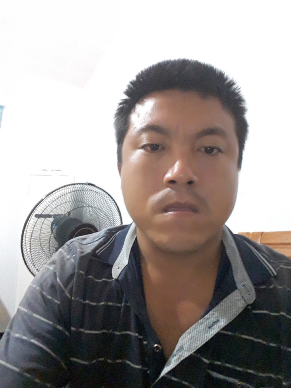 孤独的人的第一张照片--荆州相亲服务中心