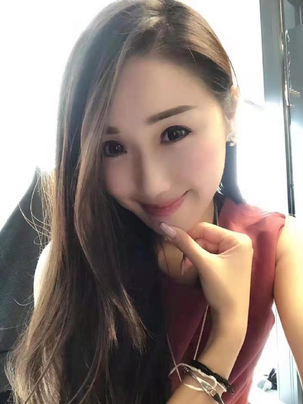 彩蝶的第一张照片--荆州相亲服务中心