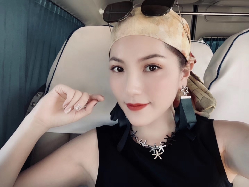 Yulili的第一张照片--荆州相亲服务中心