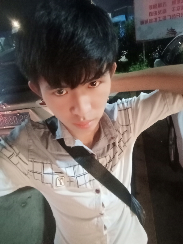 杨哥的第一张照片--荆州相亲服务中心