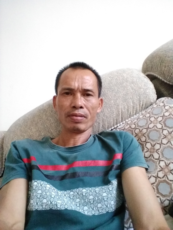 尘陌的第一张照片--荆州相亲服务中心