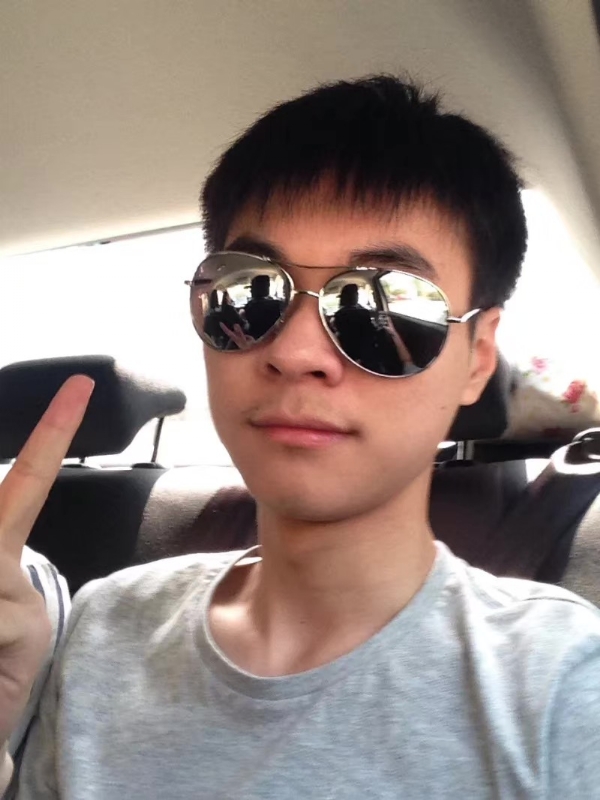 鱼头zzz的第一张照片--荆州相亲服务中心