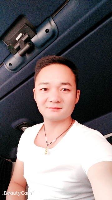 平凡的第一张照片--荆州相亲服务中心