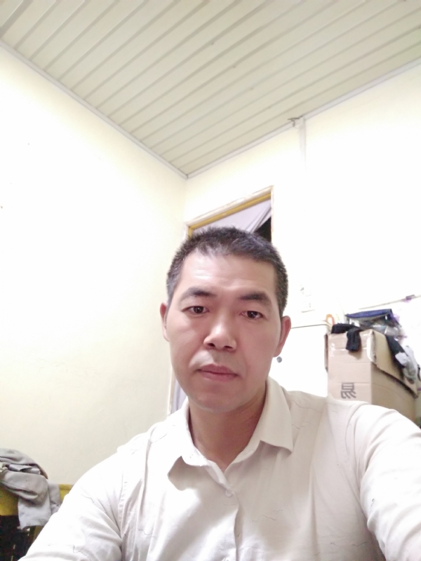 为伊消得人憔悴的第一张照片--荆州相亲服务中心