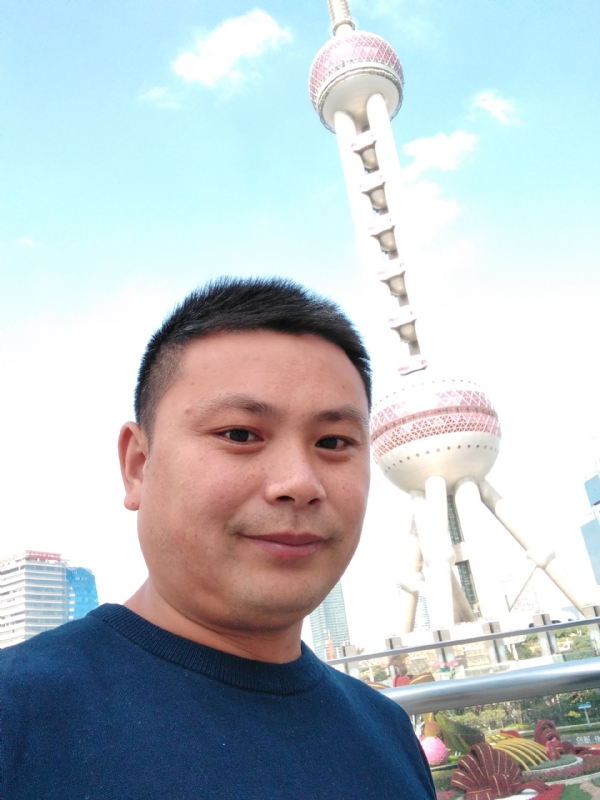 砥砺前行的第一张照片--荆州相亲服务中心