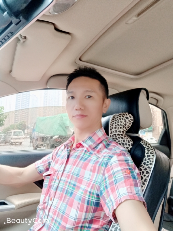 东方的第一张照片--荆州相亲服务中心