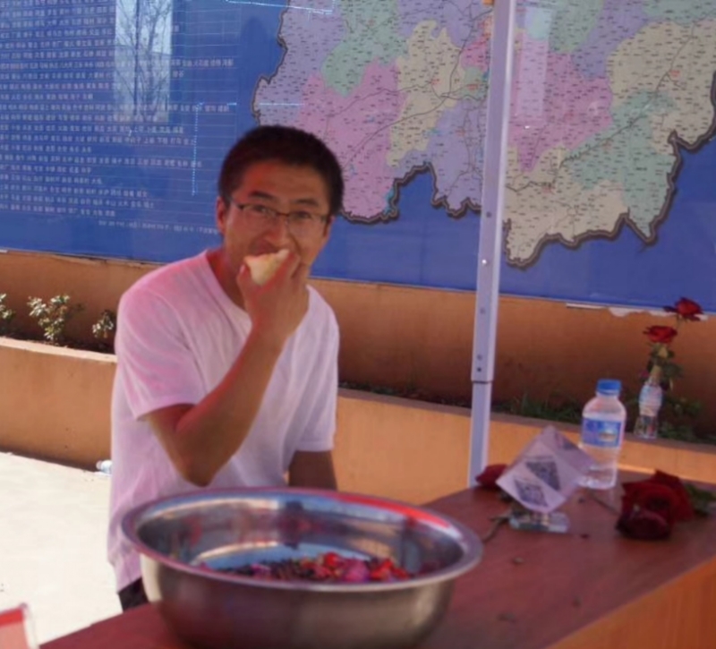 寻水的第一张照片--荆州相亲服务中心