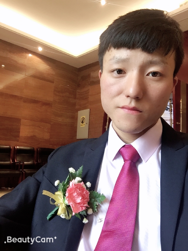 666碰碰的第一张照片--荆州相亲服务中心