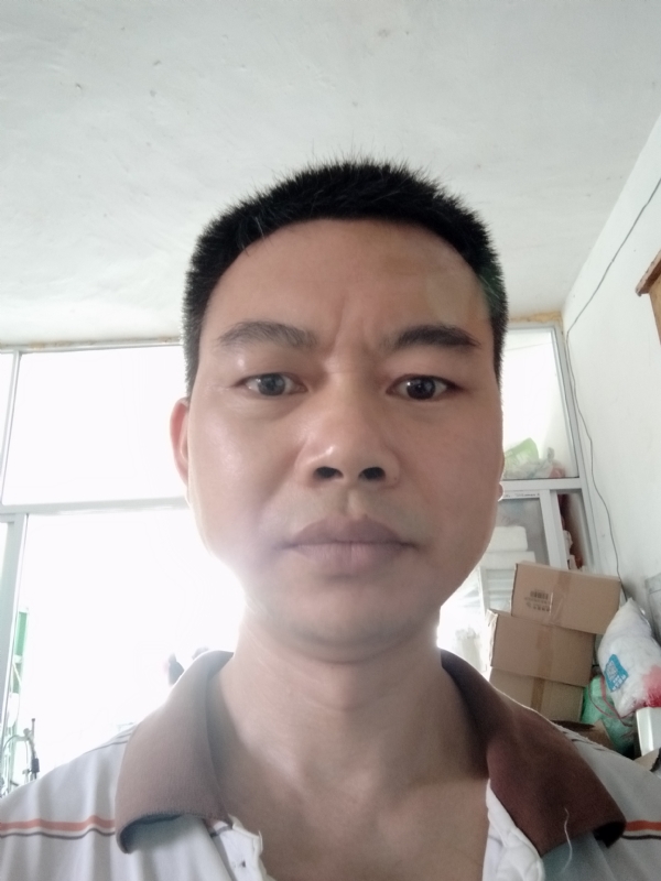 平凡一生的第一张照片--荆州相亲服务中心