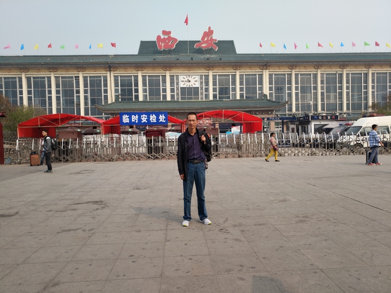 老陈的第一张照片--荆州相亲服务中心